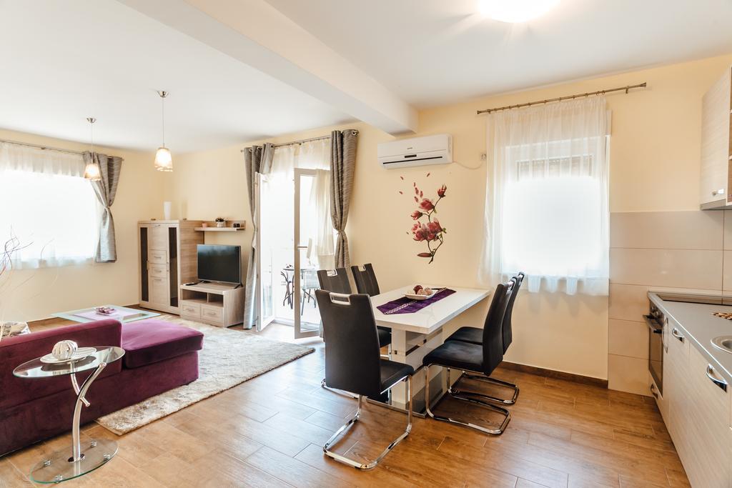 Apartments Rivijera Herceg Novi Exteriér fotografie